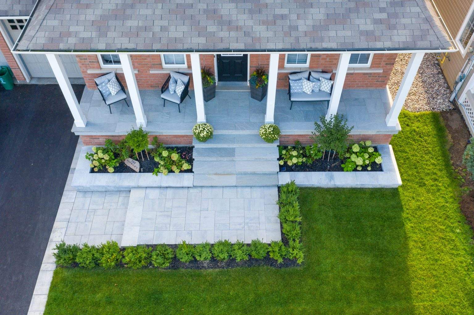 VIL Landscaping: Landscaper in Oakville, Burlington & Milton | Snow ...