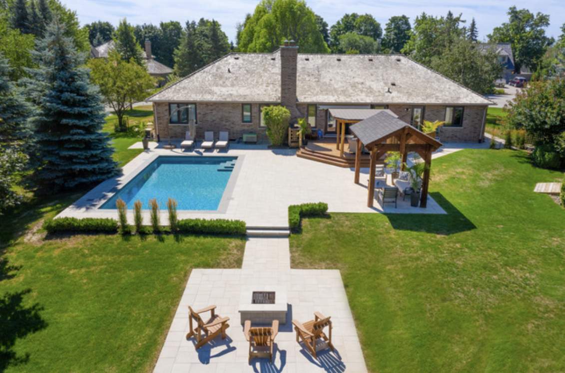 VIL Landscaping: Landscaper in Oakville, Burlington & Milton | Snow ...